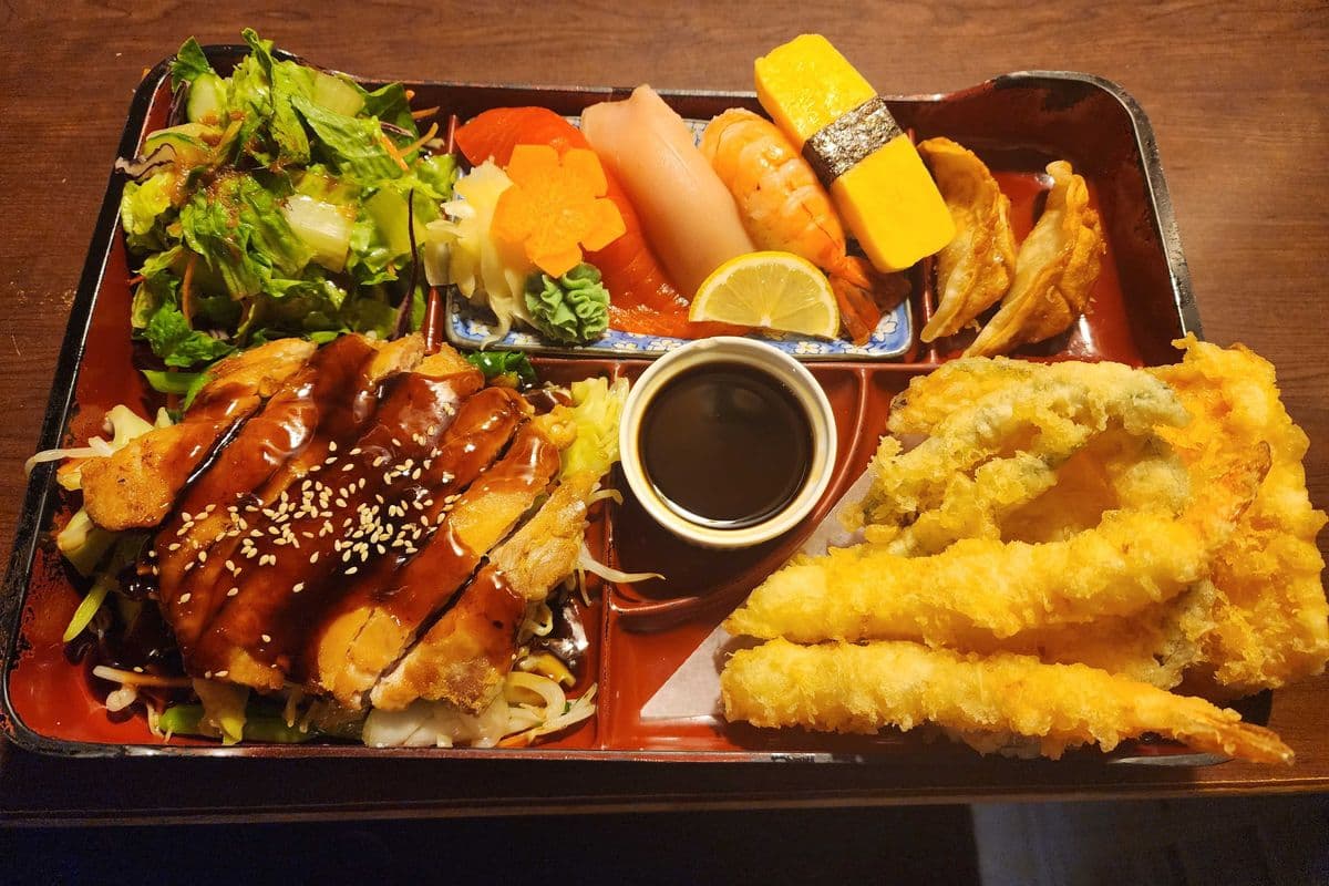 Dinner Box B