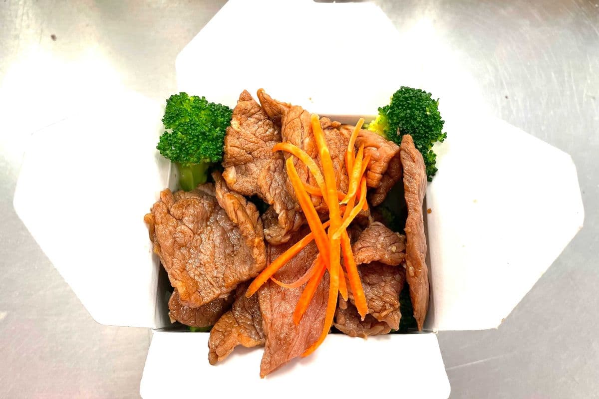 43 Beef with Brocoli