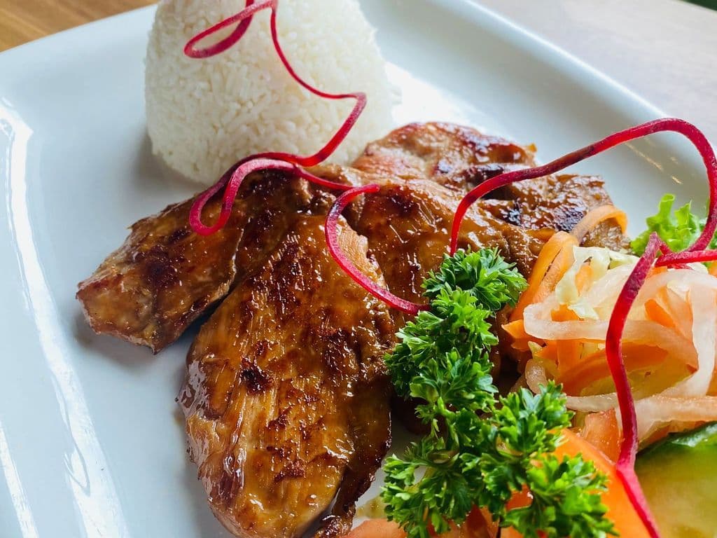 Grilled Chicken on Rice