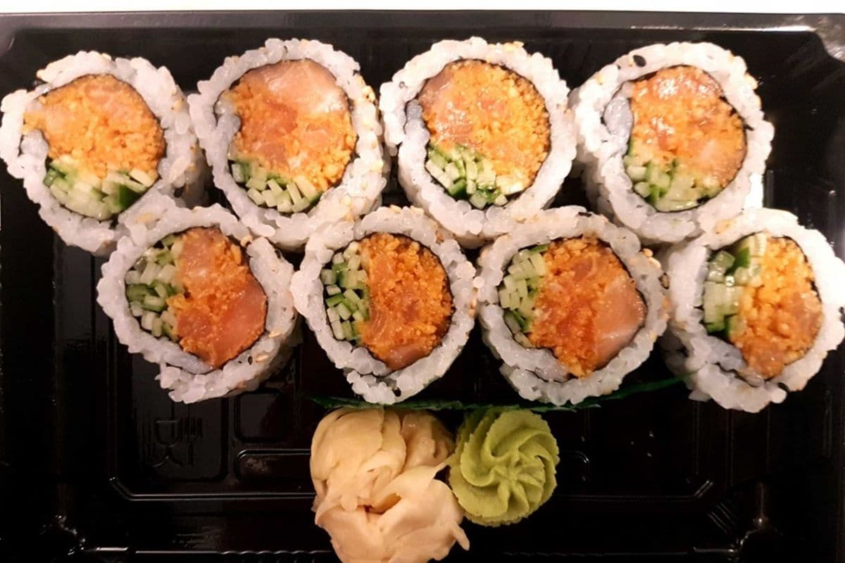 Spicy Salmon Roll