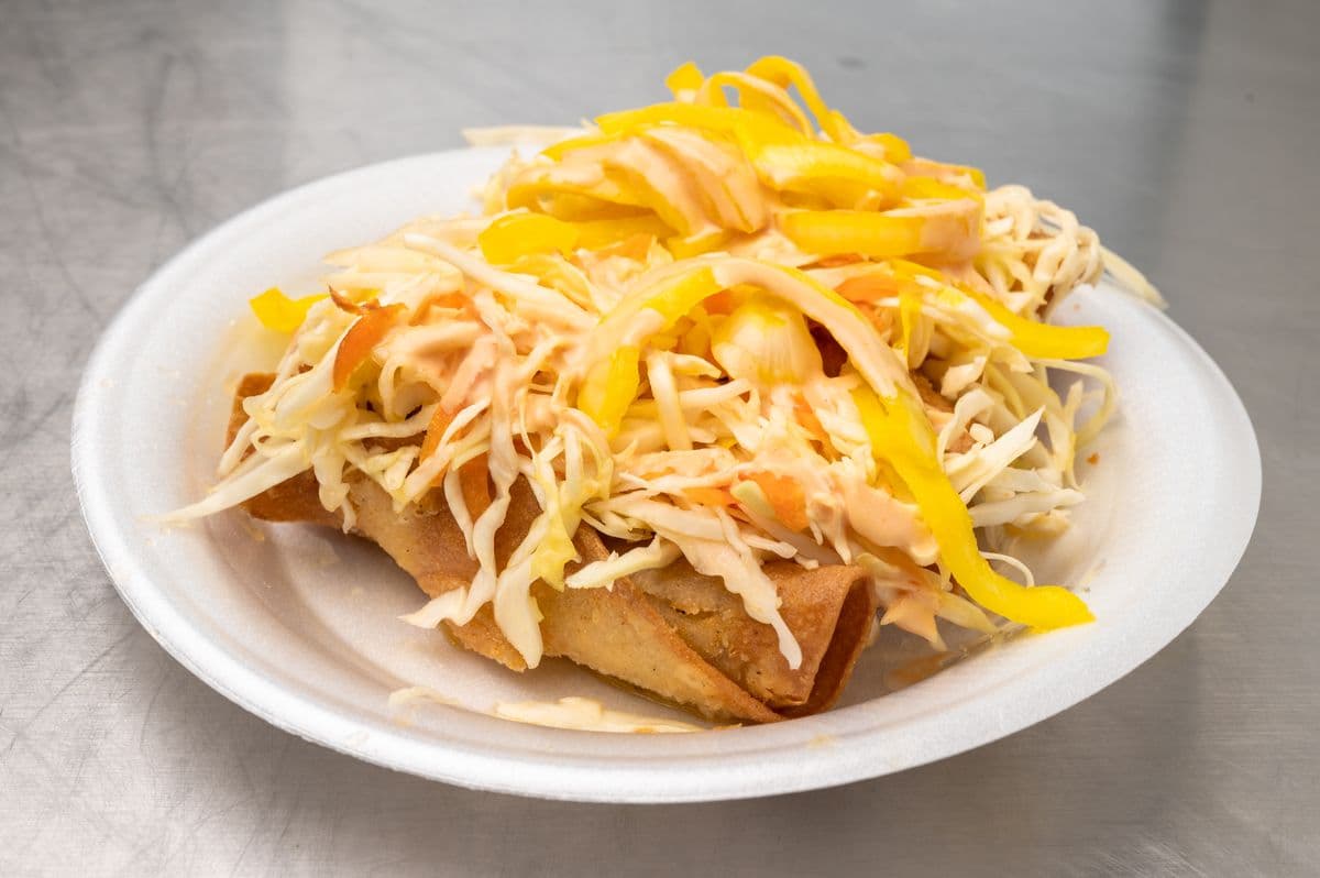 Tacos de Pollo Hondurenos and Soda