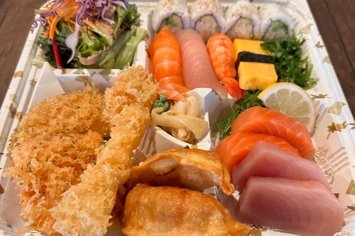 Sashimi and Sushi Bento