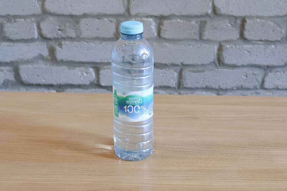 Mineral water (500ml)