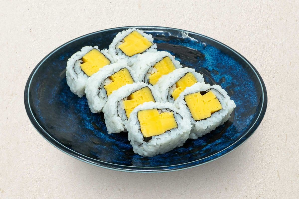 Tamago Roll (8pcs)