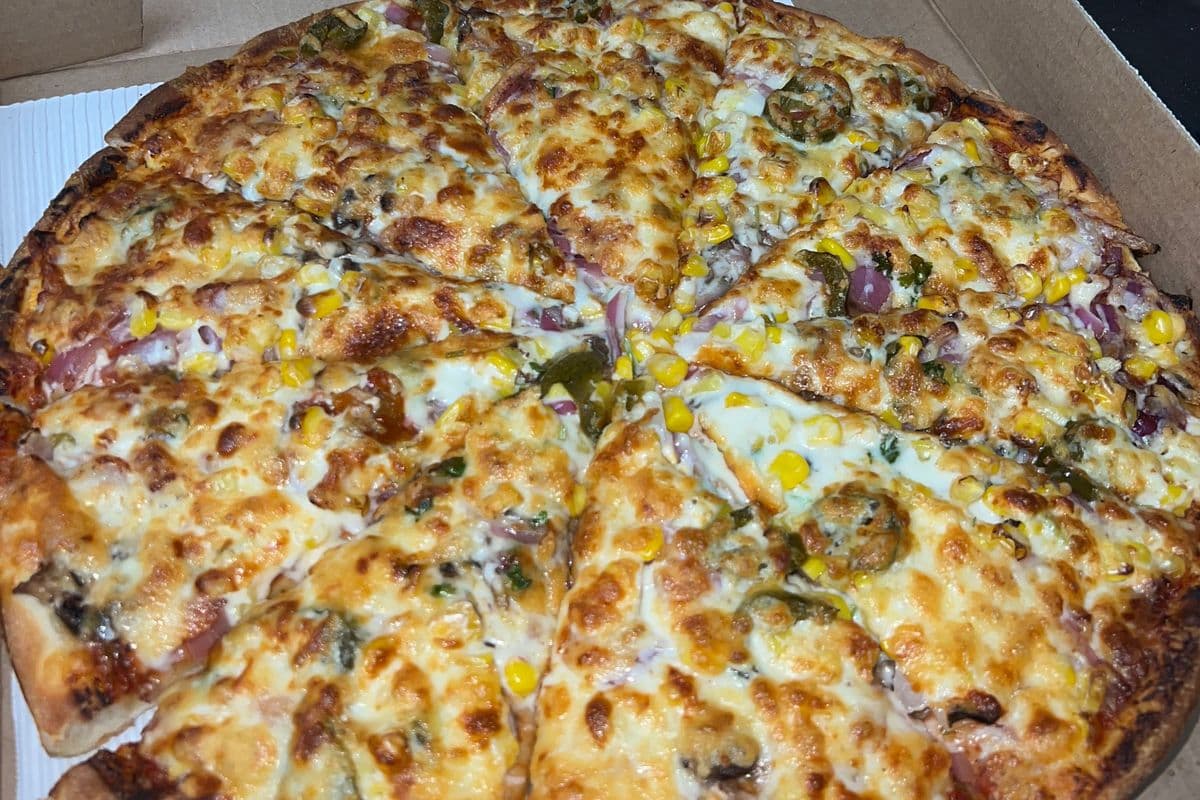 Large Sweet and Spicy Pizza