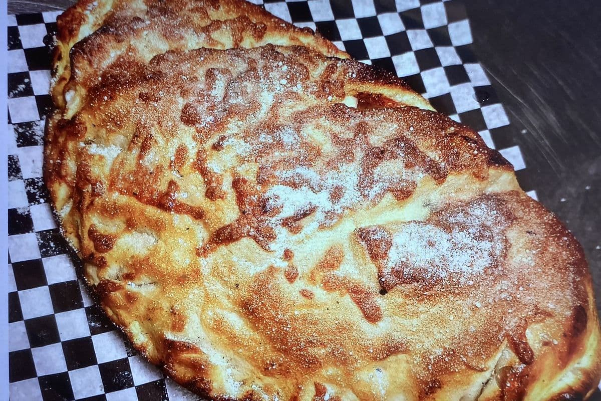 GREAT CALZONE