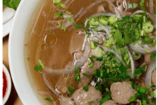P42B Satay Beef and Beef Ball Noodle Soup