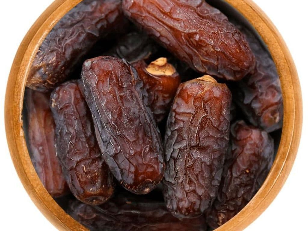 DATES MEDJOOL ORGANIC -- 1005640 2.2 LB