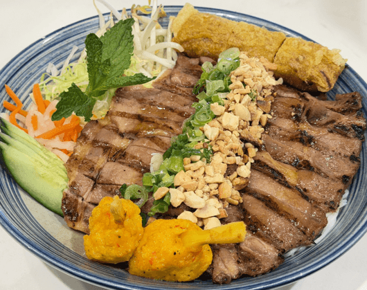 B5.Grilled Pork &Sugar Cane Shrimp & Spring Roll Vermicelli