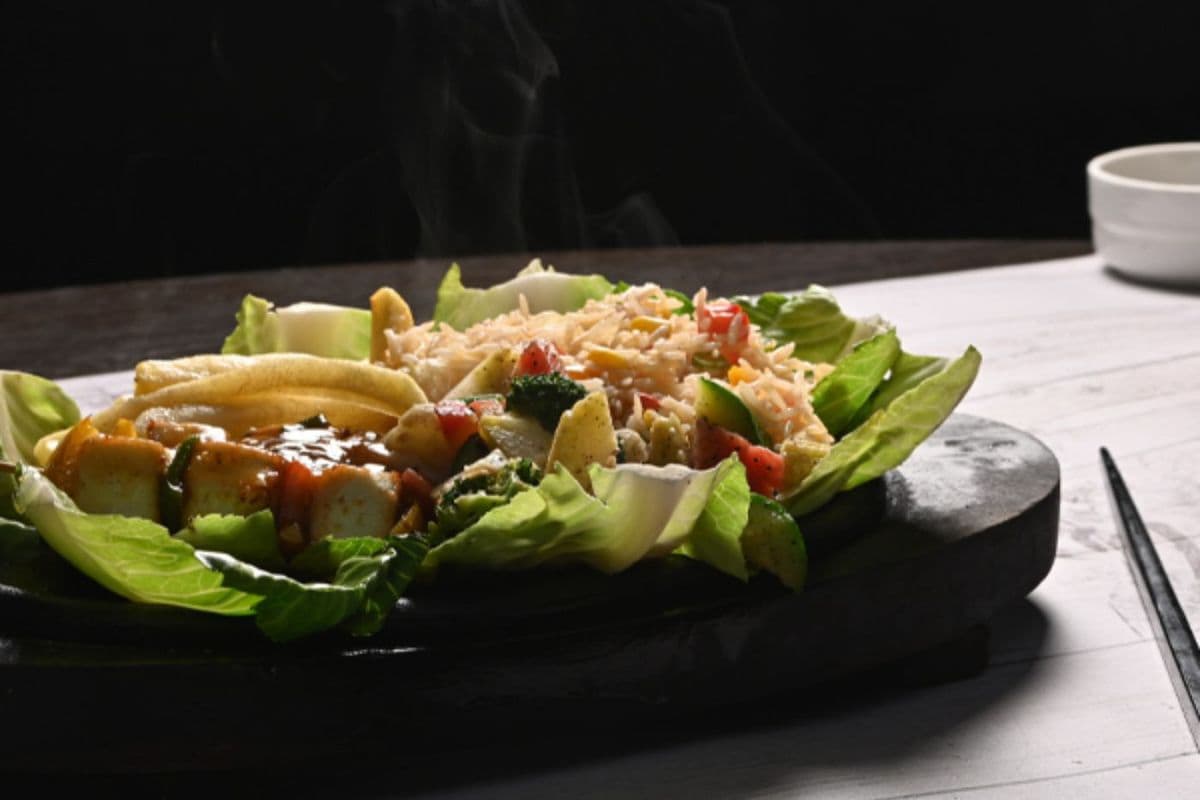 INDO - CHINESE SIZZLER