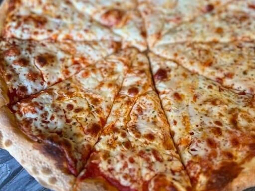Large Plain Pizza