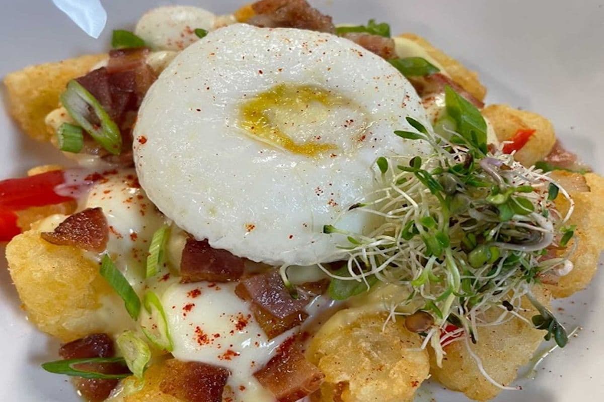 24 Breakfast Poutine
