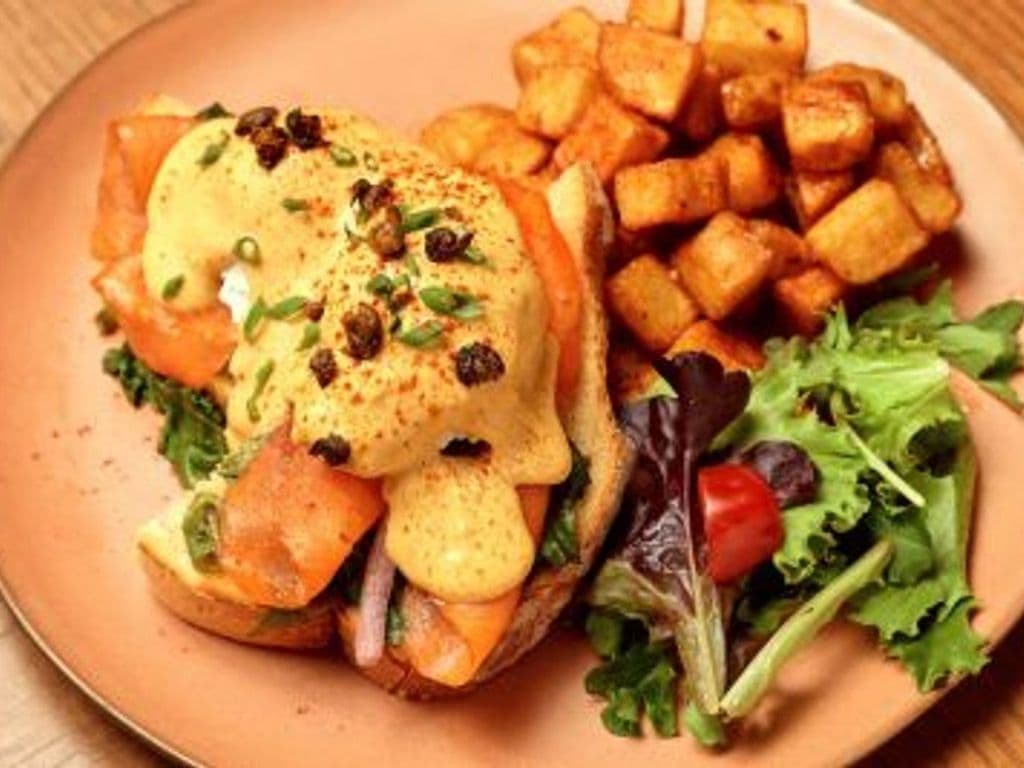 Salmon Lox Benedict