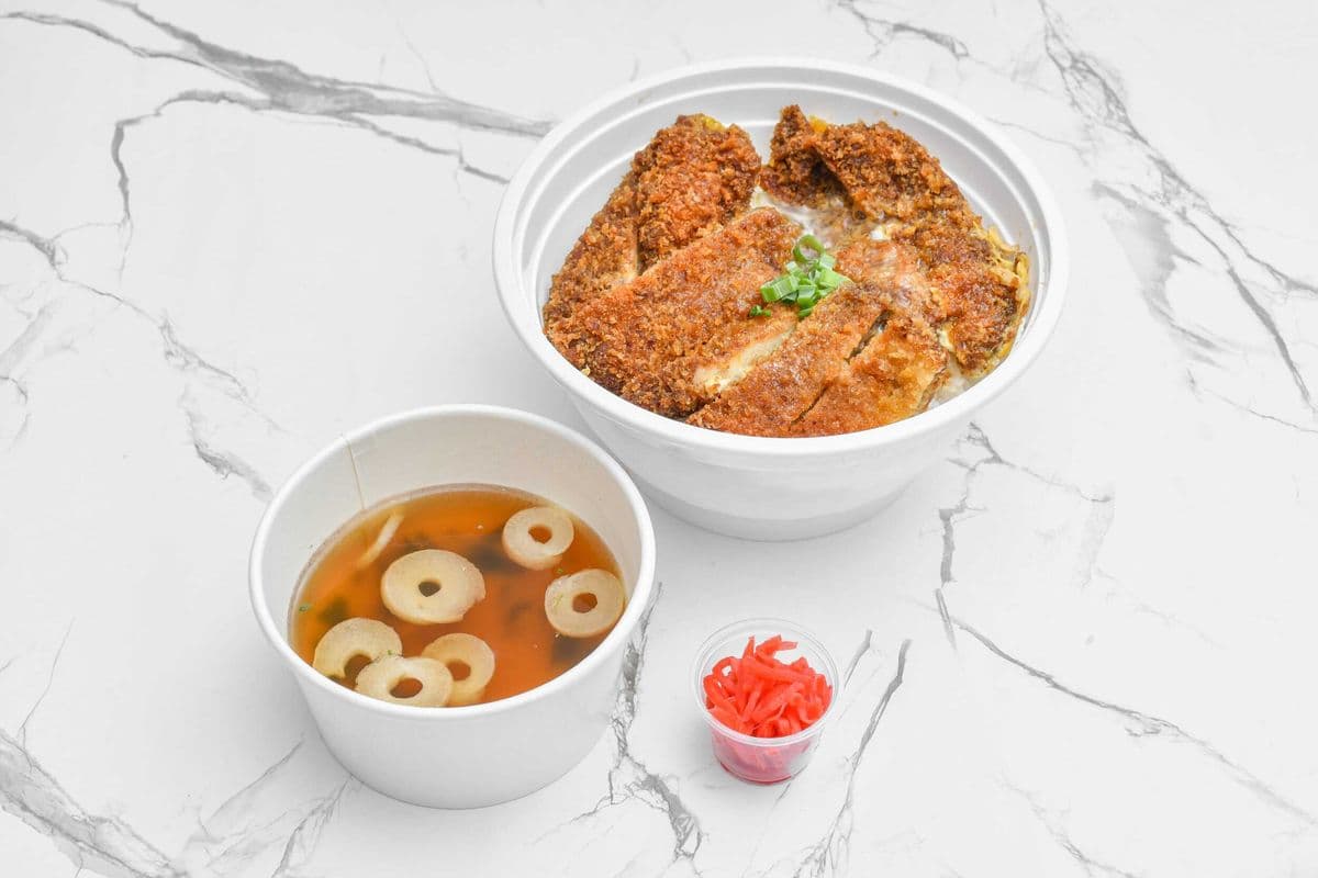 36. Chicken Katsu Donburi(Regular Size)+1Miso Soup