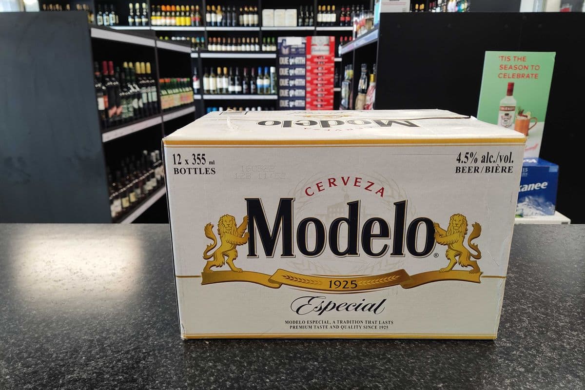 Modelo Especial (12 x 355ml Bottle )