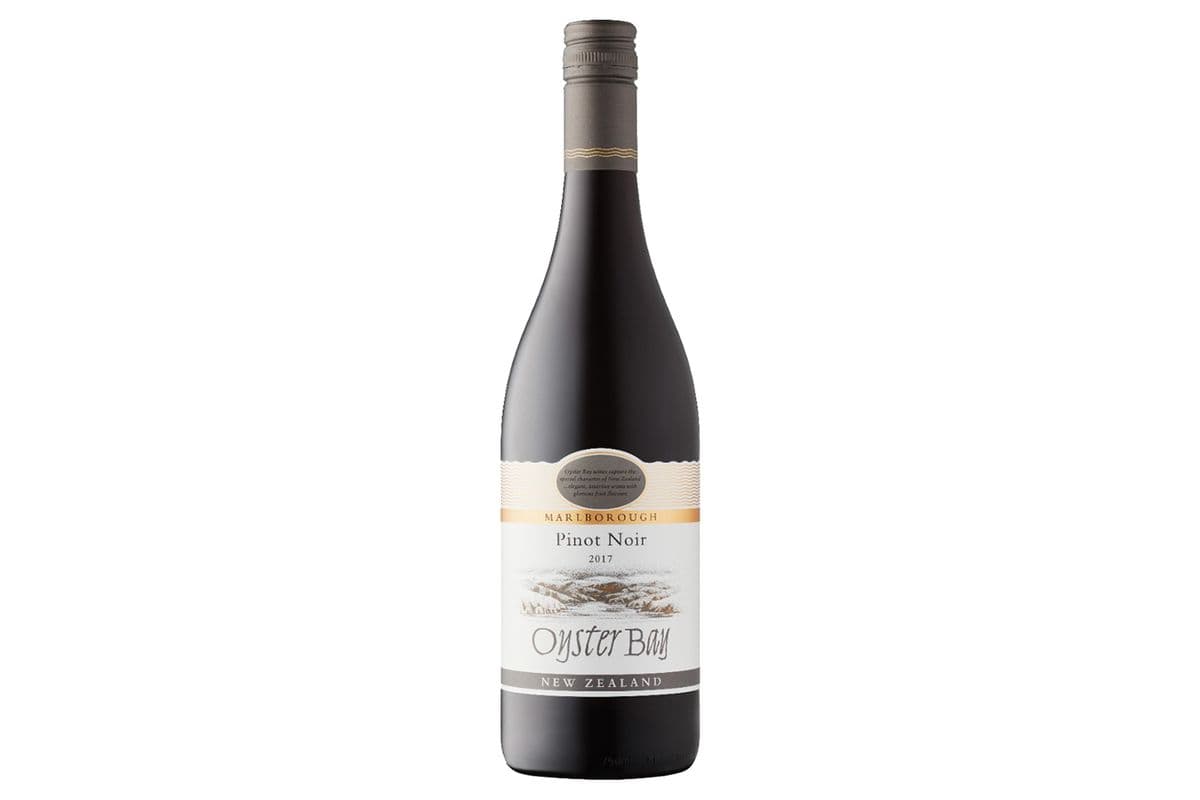 Oyster Bay Pinot Noir (750 ml)