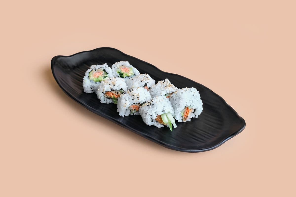 Salmon Tempura Roll (8 pcs)