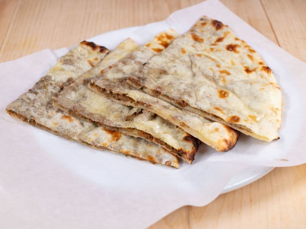 KEEMA NAAN