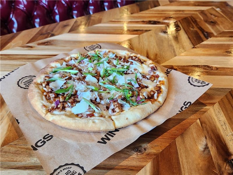 Pizza SmokeShow BBQ Chicken