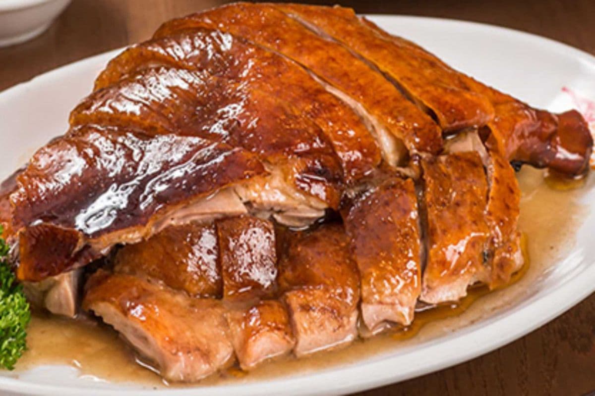 Roasted Duck (Half) - 明爐燒鴨 (半隻)