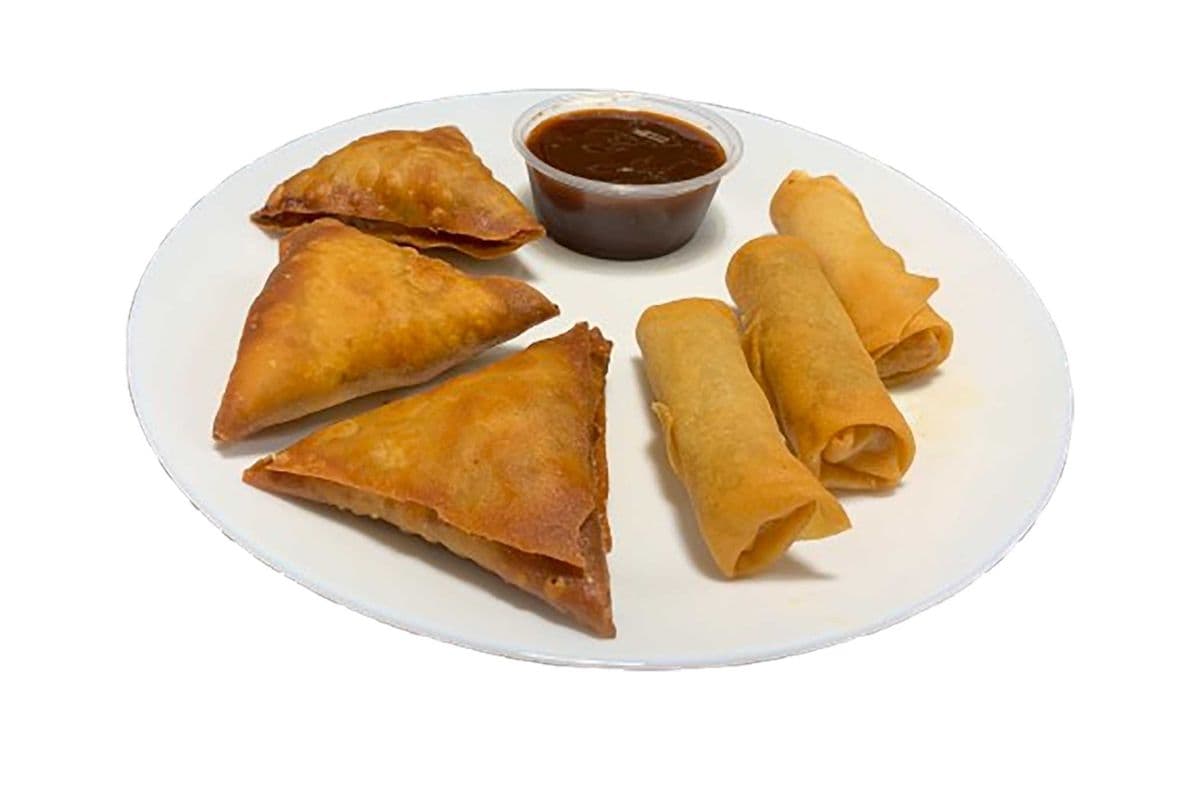 Chicken/Beef Samosa Combo