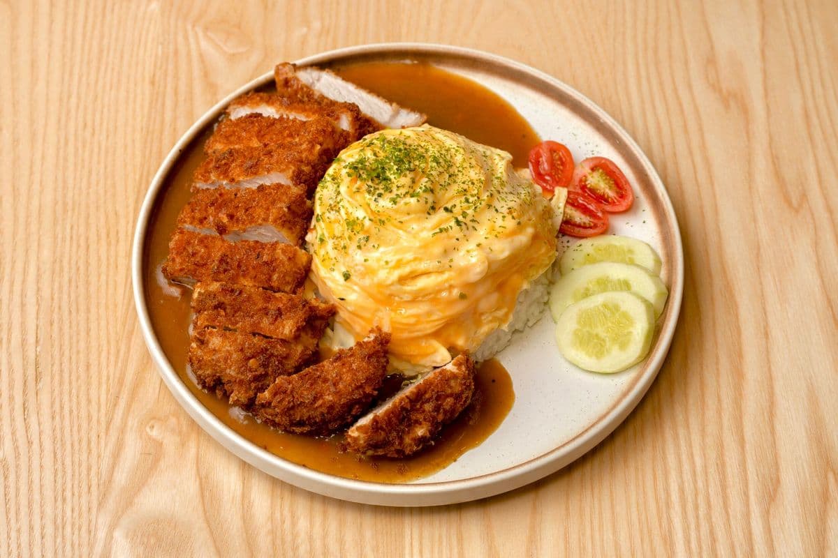 JP103. 日式咖喱吉列豬扒滑蛋丼 / Curry Tonkatsu