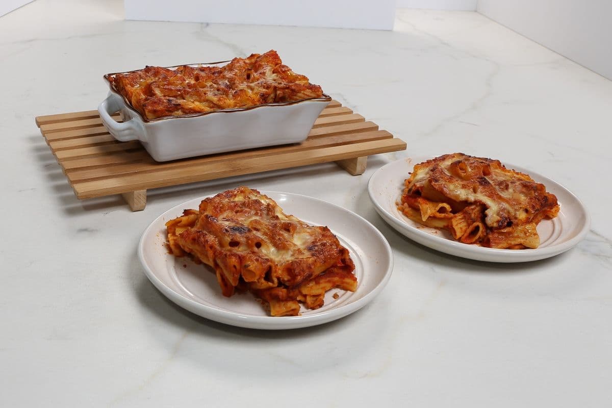 Rigatoni Al Forno (Servers 2) (760 Cal)