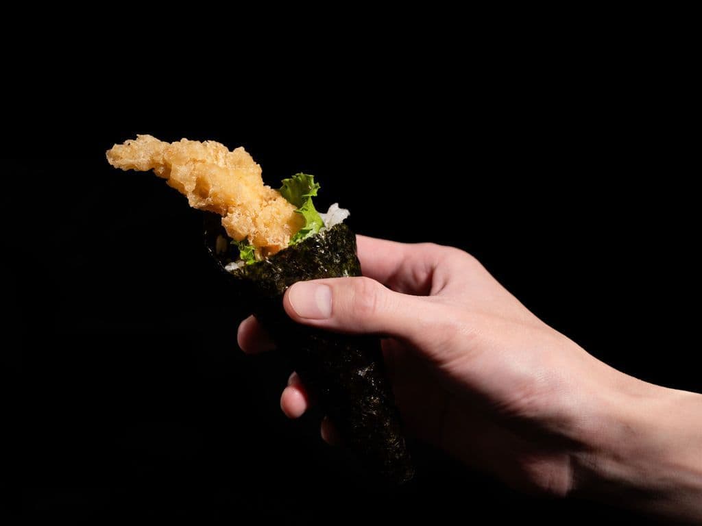 Dynamite Hand Roll