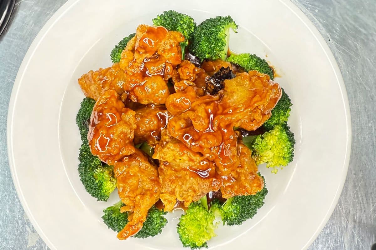 F6 左宗棠鸡 General Tso’s Chicken