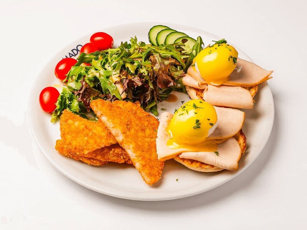 Eggs Benedict with Smoked Turkey