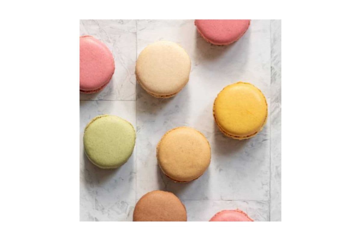 Raspberry Macaron