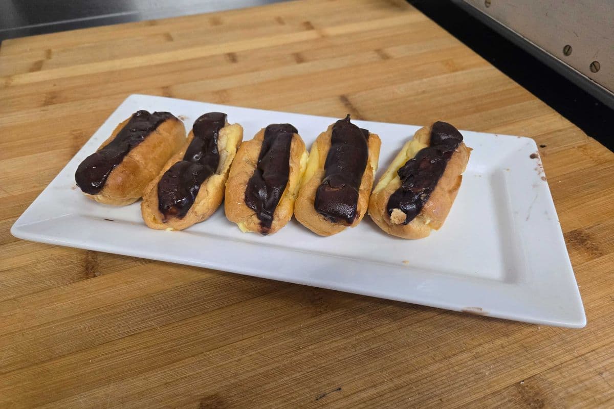 Eclaire