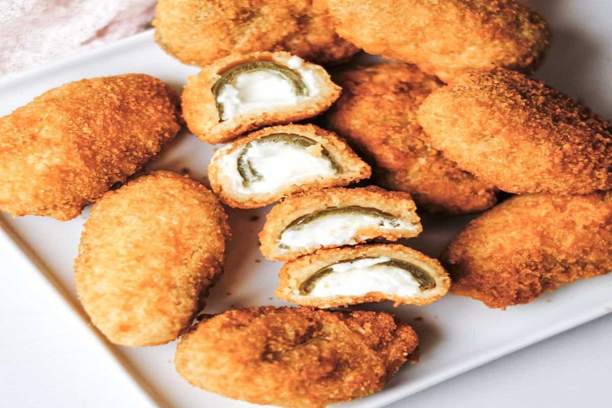 Jalapeno Poppers (8 pcs)