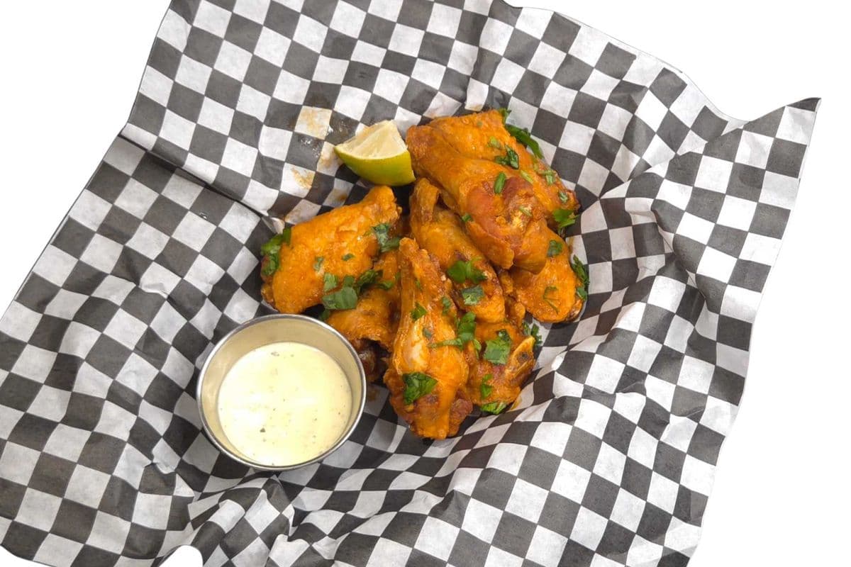 Los Bros Wings + 50% off Los Bros Wings