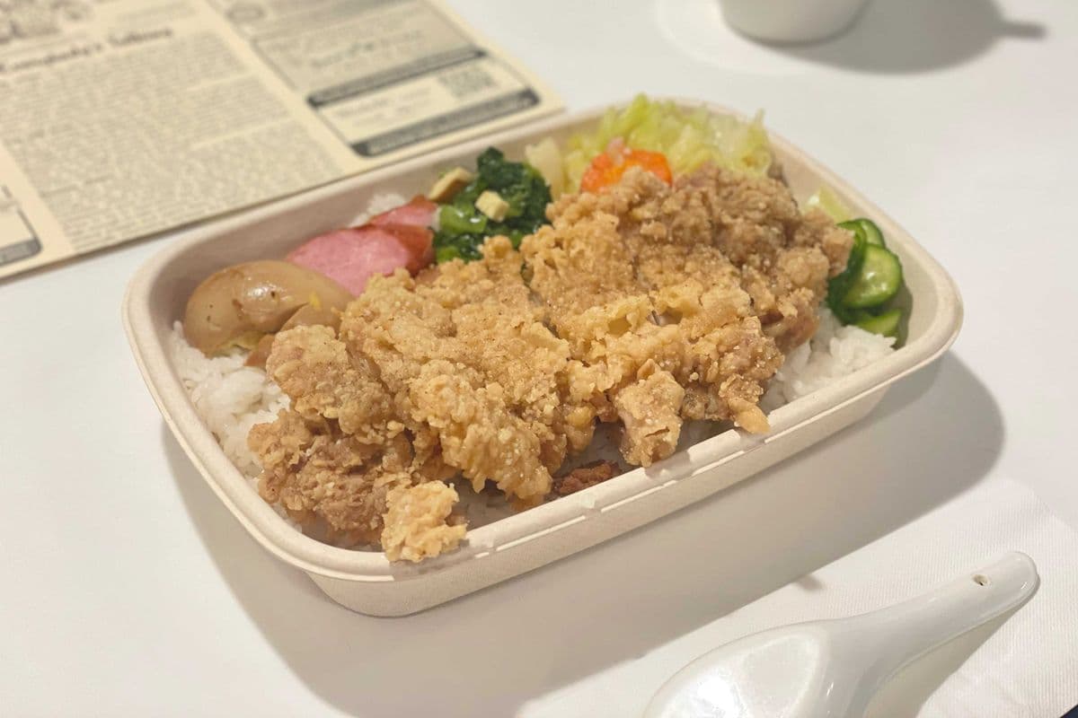 Deep-fried Chicken Steak 炸雞排