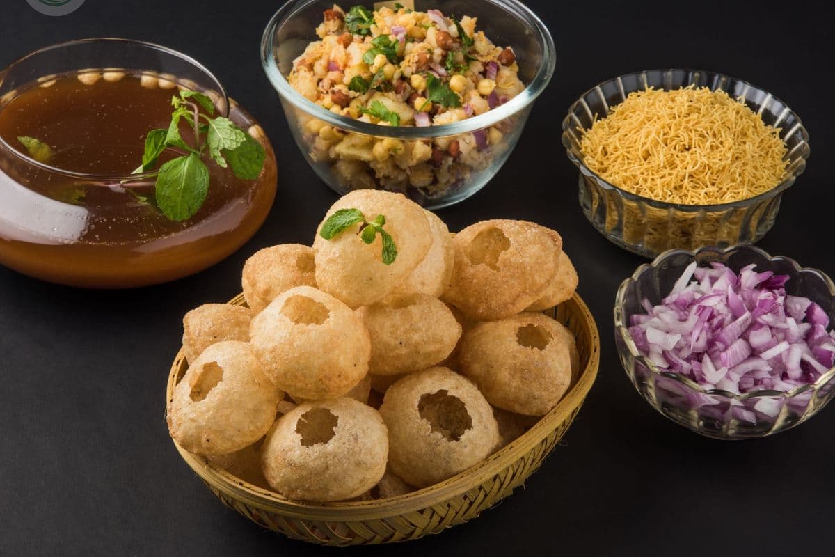 Family Pack - 35 x Gol Gappa (Pani Puri)