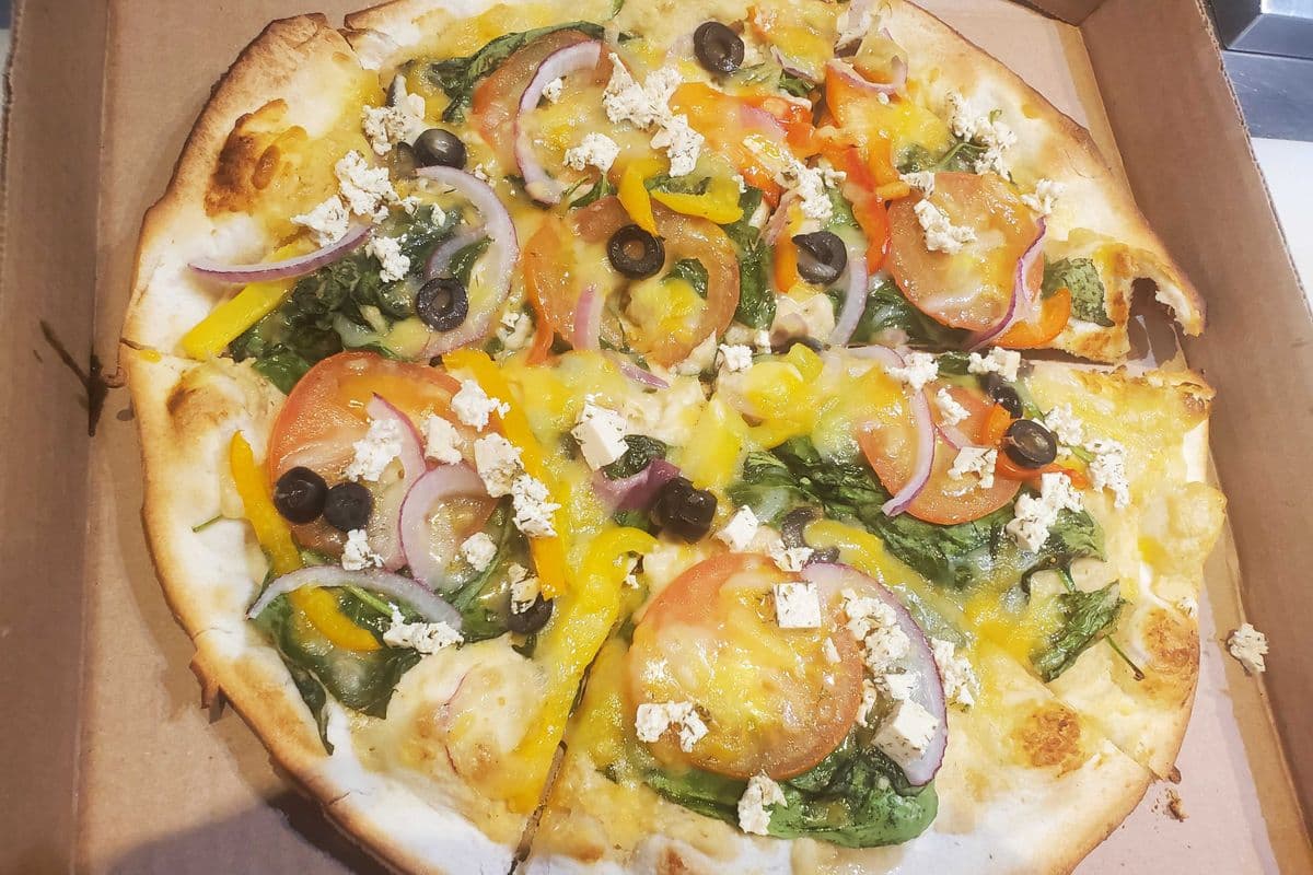 The Greek Pizza (15”)