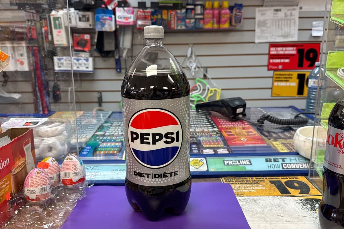 Diet Pepsi Bottle (2 Litre)
