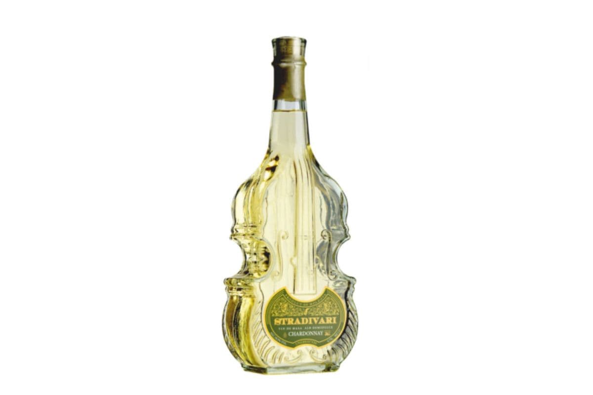 Stradivari Chardonnay Semi Sweet (1 x 750 ml)