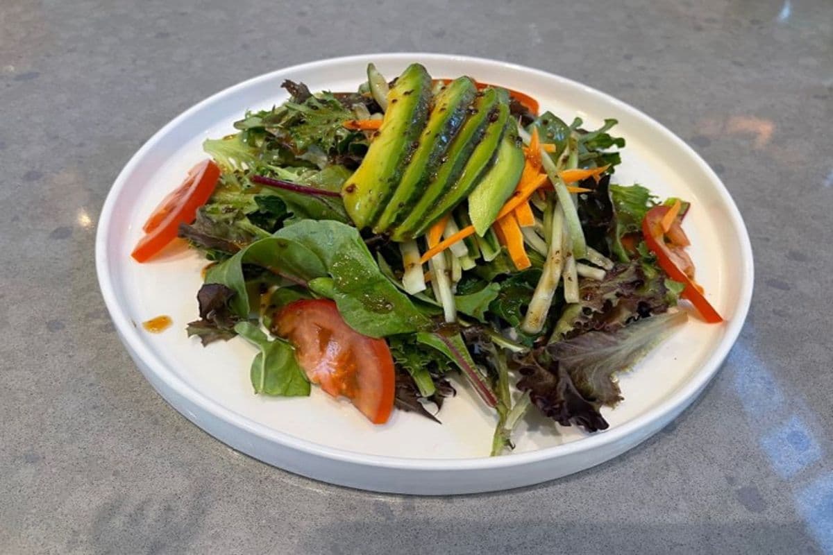 House Green Mixed Avocado Salad
