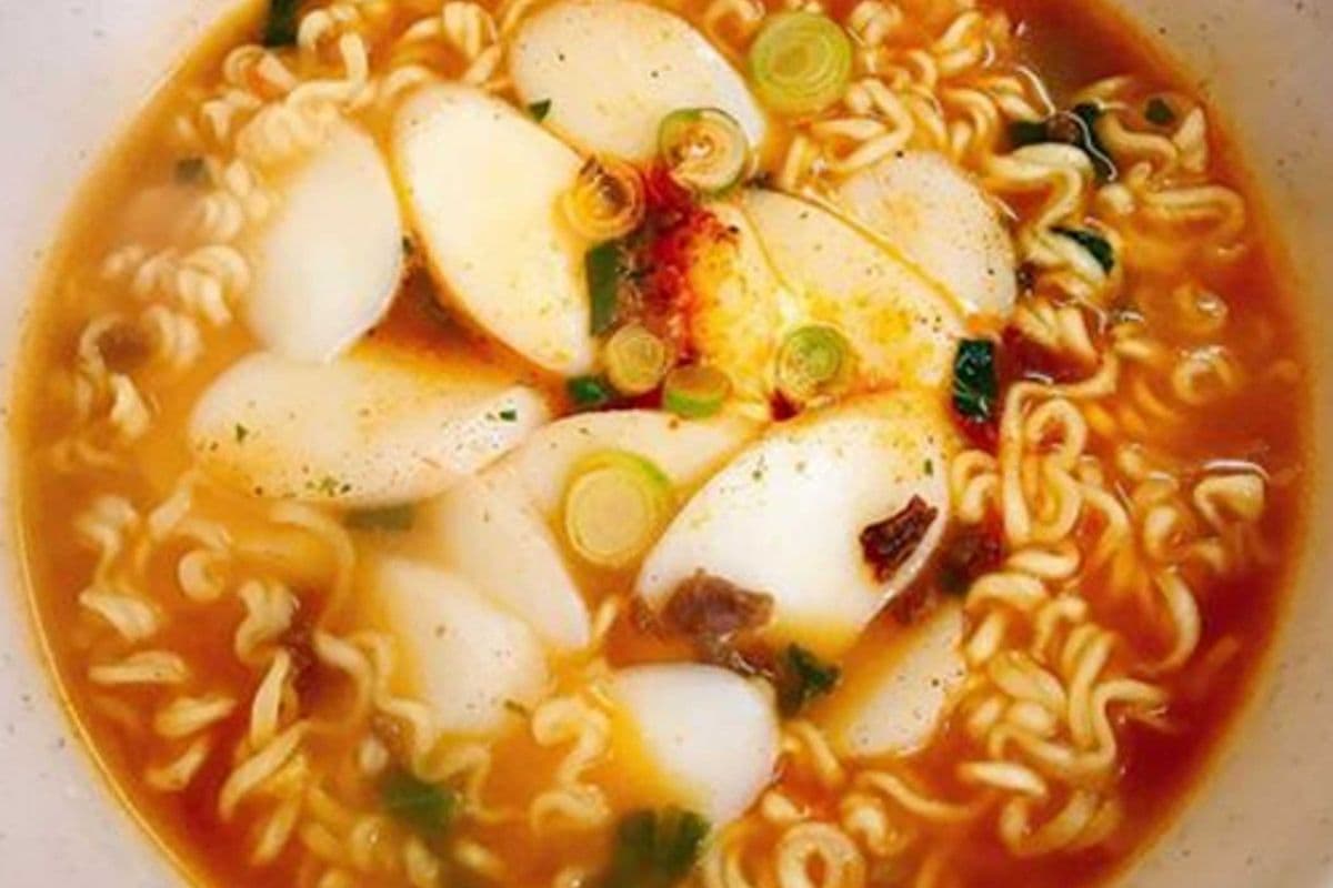 T14 Tteok Ramen