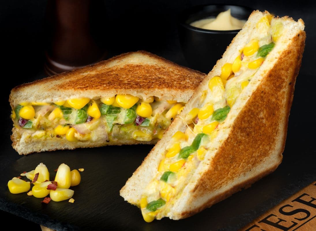 CHEESE CORN TOAST
