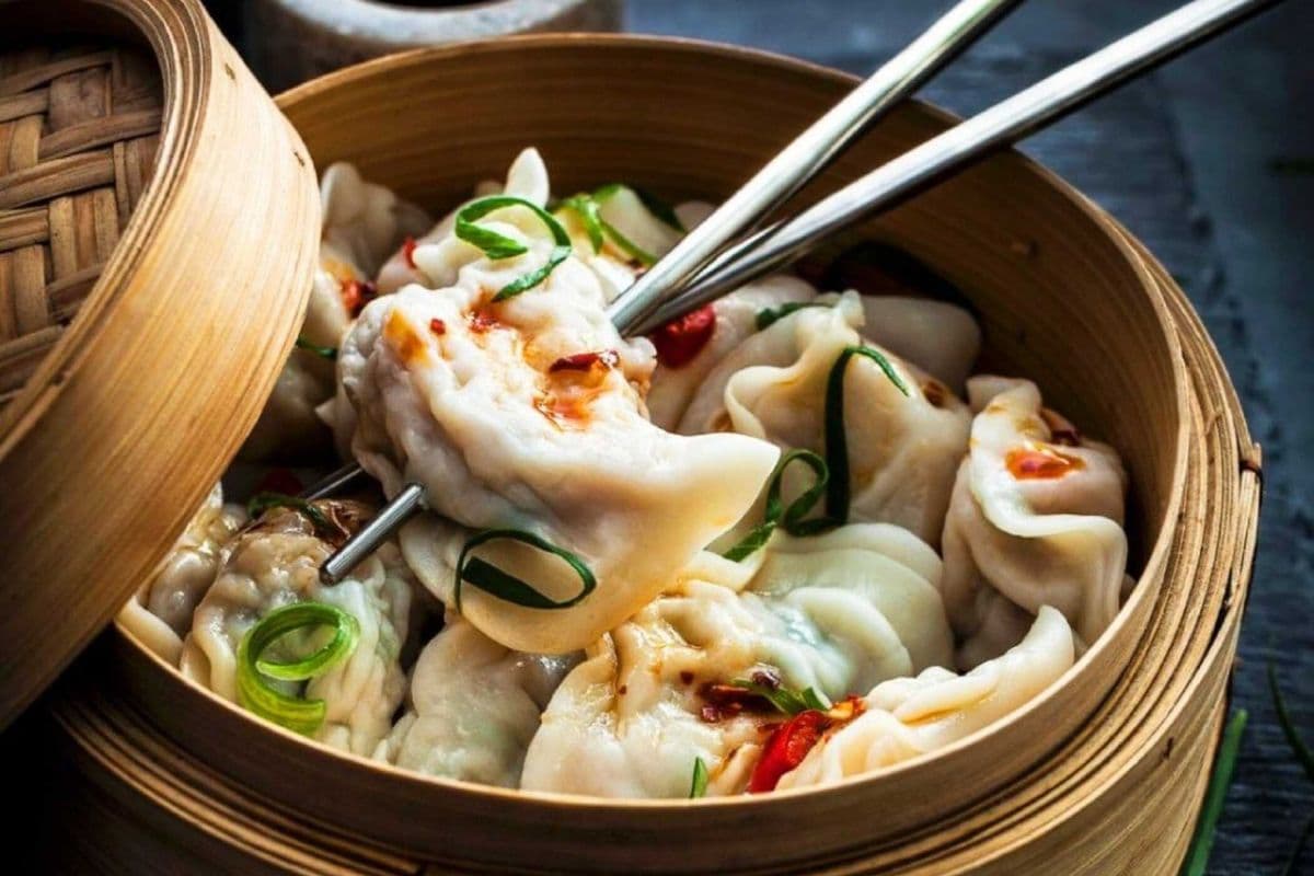 Chicken Momos (Steamed)