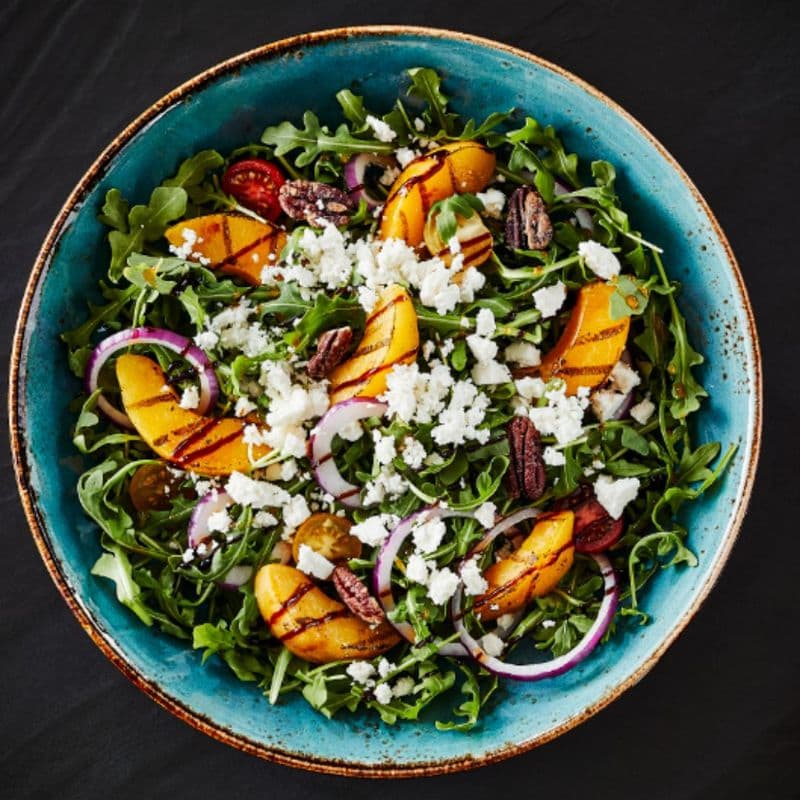 Salade de pêches grillées