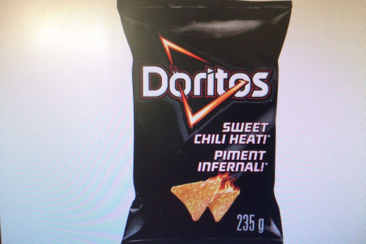 Doritos Piment Infernal (235 g) / Doritos Sweet Chili Heat (235 g)