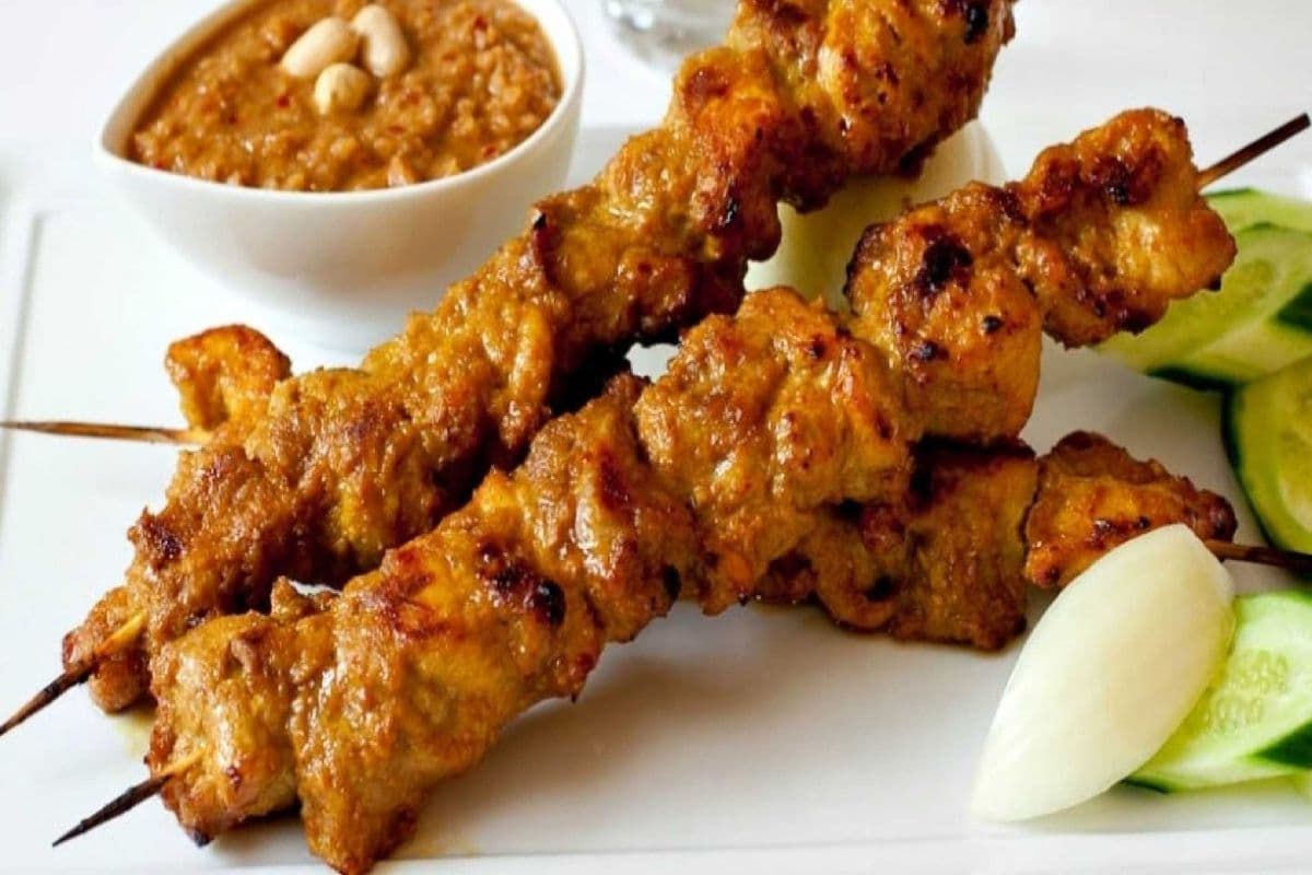 Grilled Chicken satay (1 Skewer)