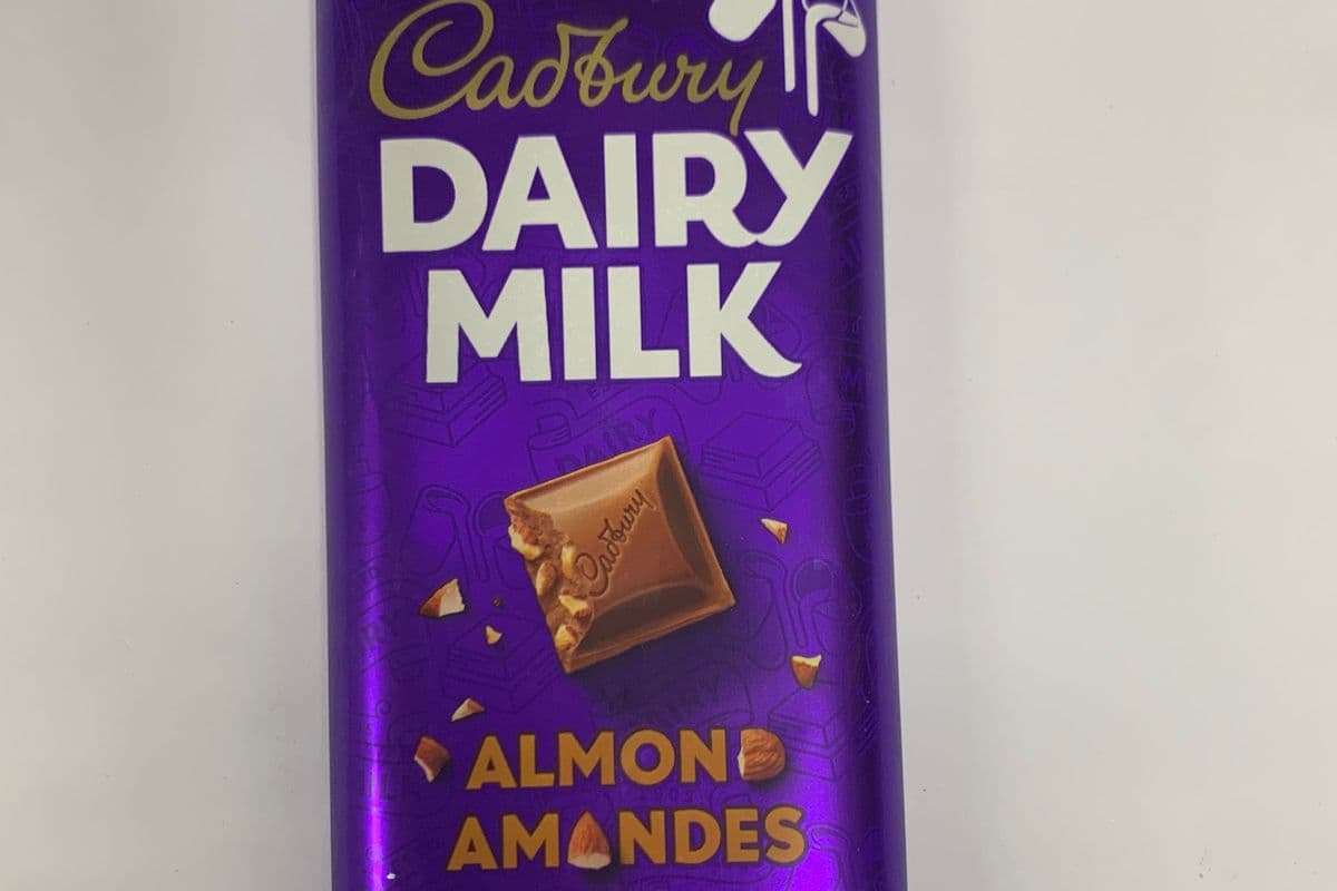 Cadbury Dairy Milk-Almond (100 gm)