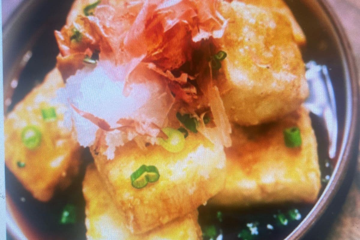 Agedashi Tofu (6pcs ）炸豆腐
