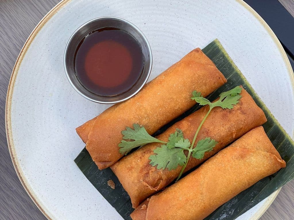 SIGNATURE SPRING ROLLS (3)