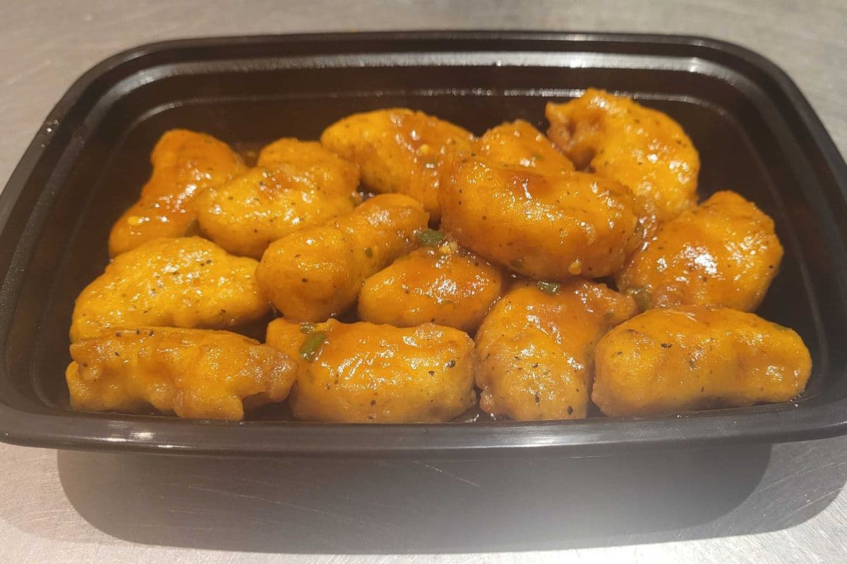 Vegan Flaming Chicken (16 oz.)